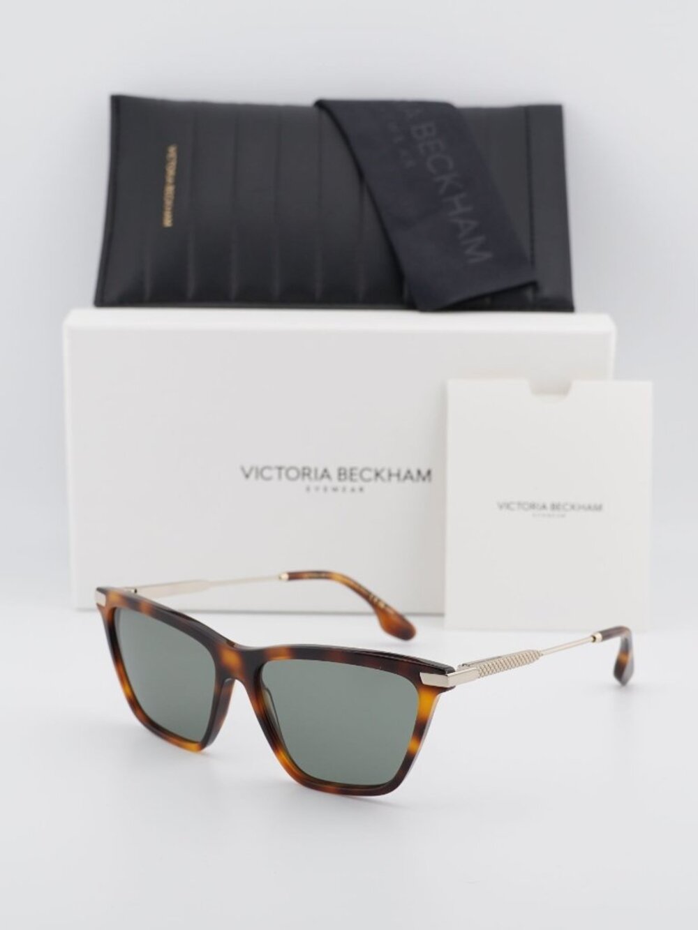 Victoria Beckham VB663S 215 Cat Eye Sunglasses – Havana / Green
